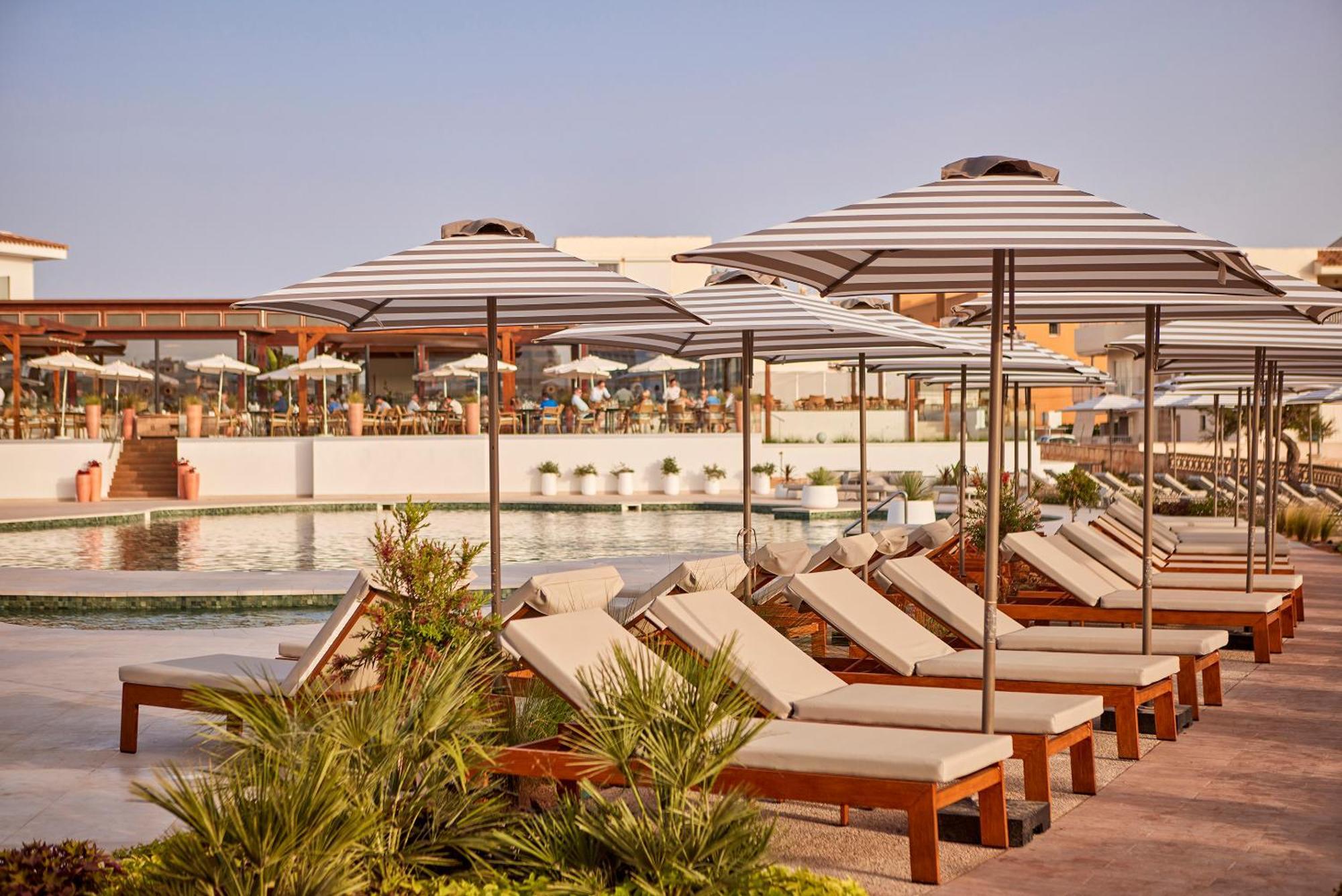 Universal Grand Leon & Spa Колонья Сант Джордин Экстерьер фото